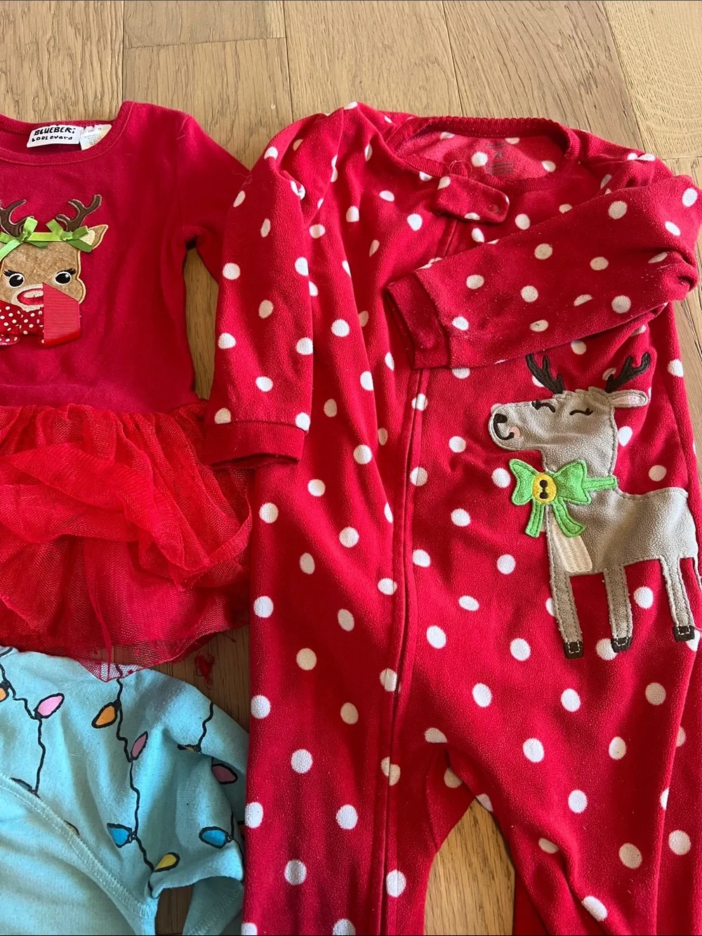 Size 2t Christmas set girls